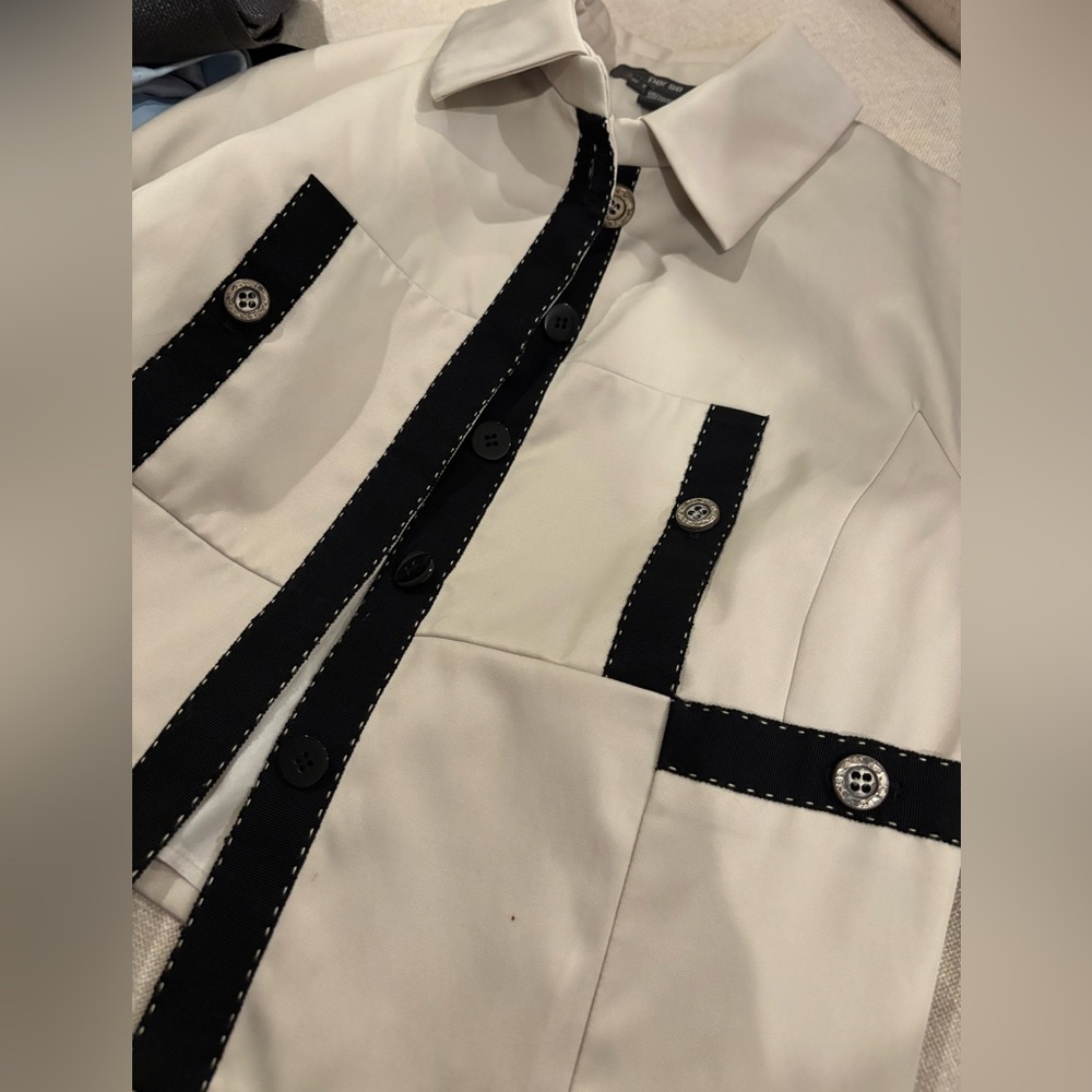 Per Se Black and White Fabric Label